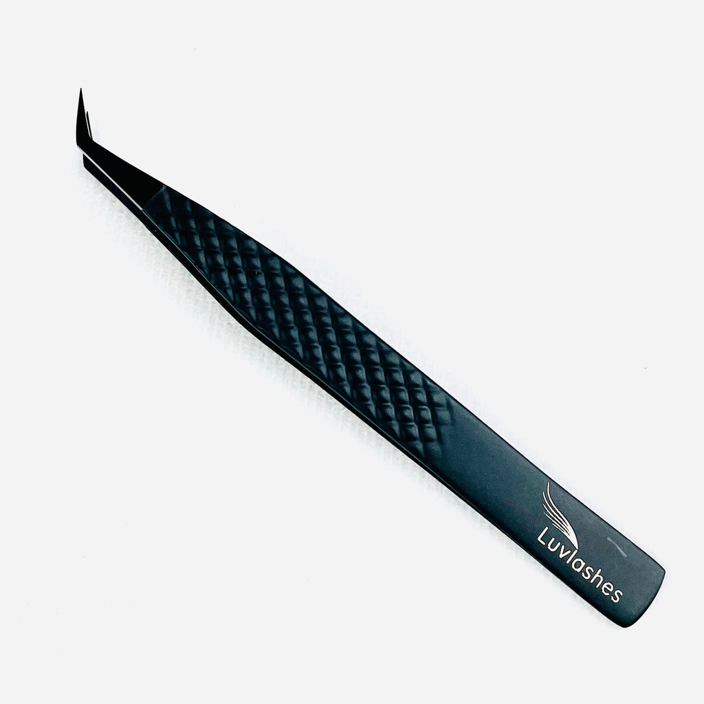 Black Volume Tweezer